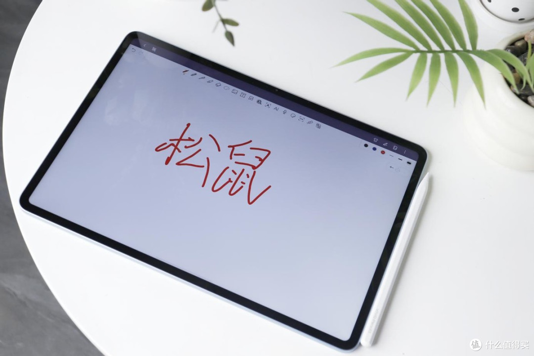 超薄全能战士,vivo Pad5 Pro重塑高效办公新体验