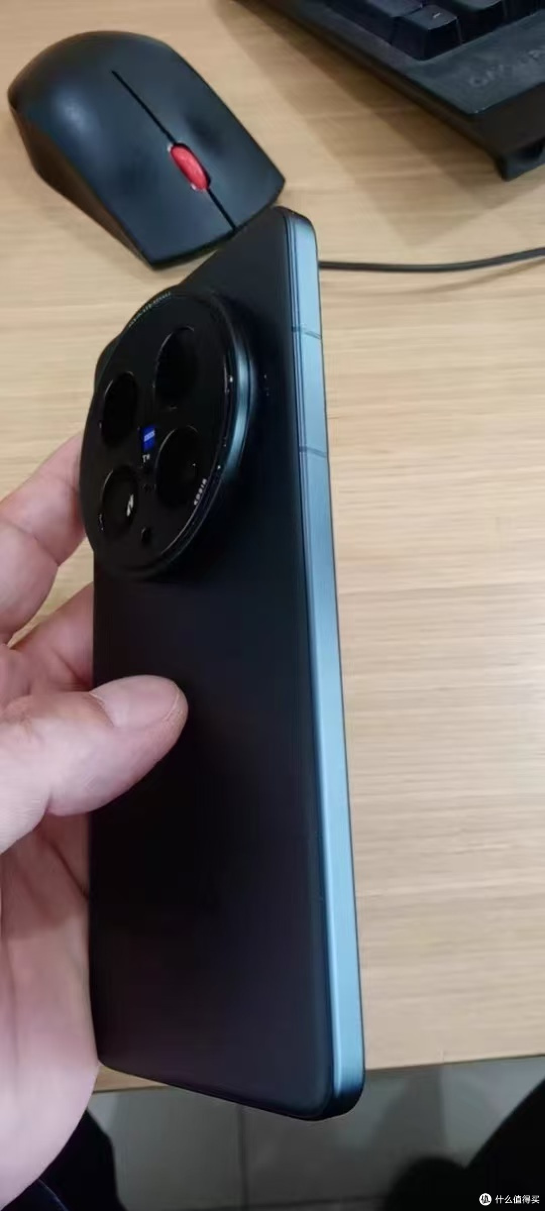 告别高价“肾机”!vivo X200 Ultra,苹果平替之光