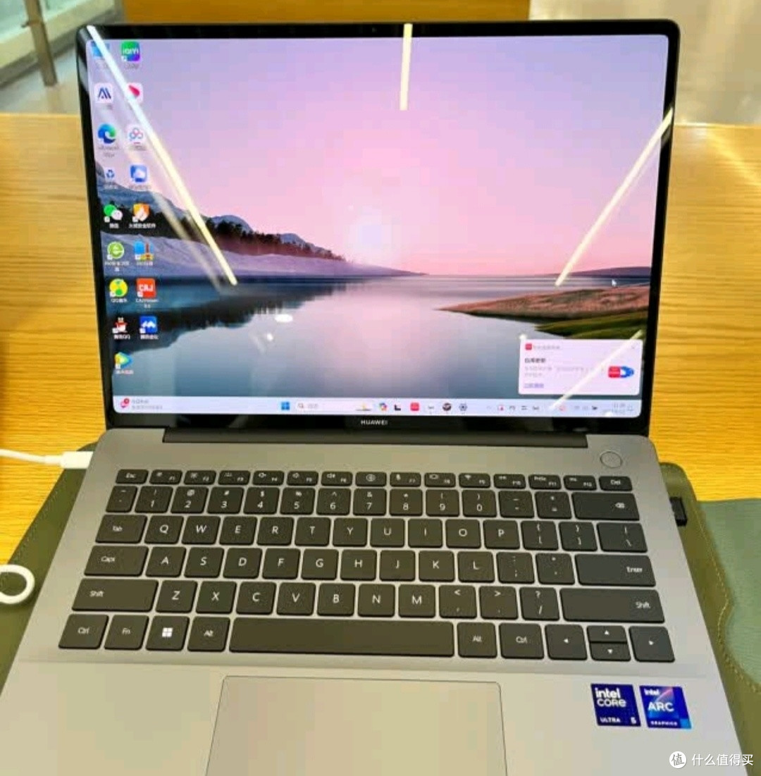 华为双强:折叠本虽贵,MateBook 14 性价比之光