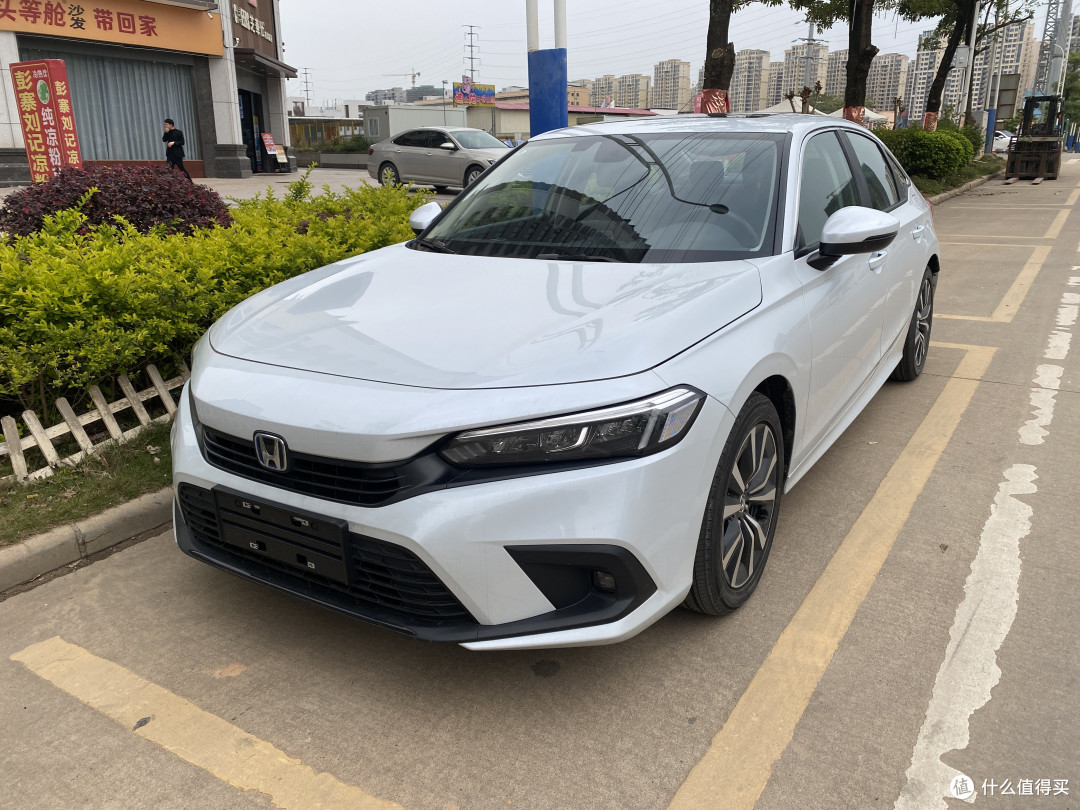 新款上市!入手抄底老款混动思域
