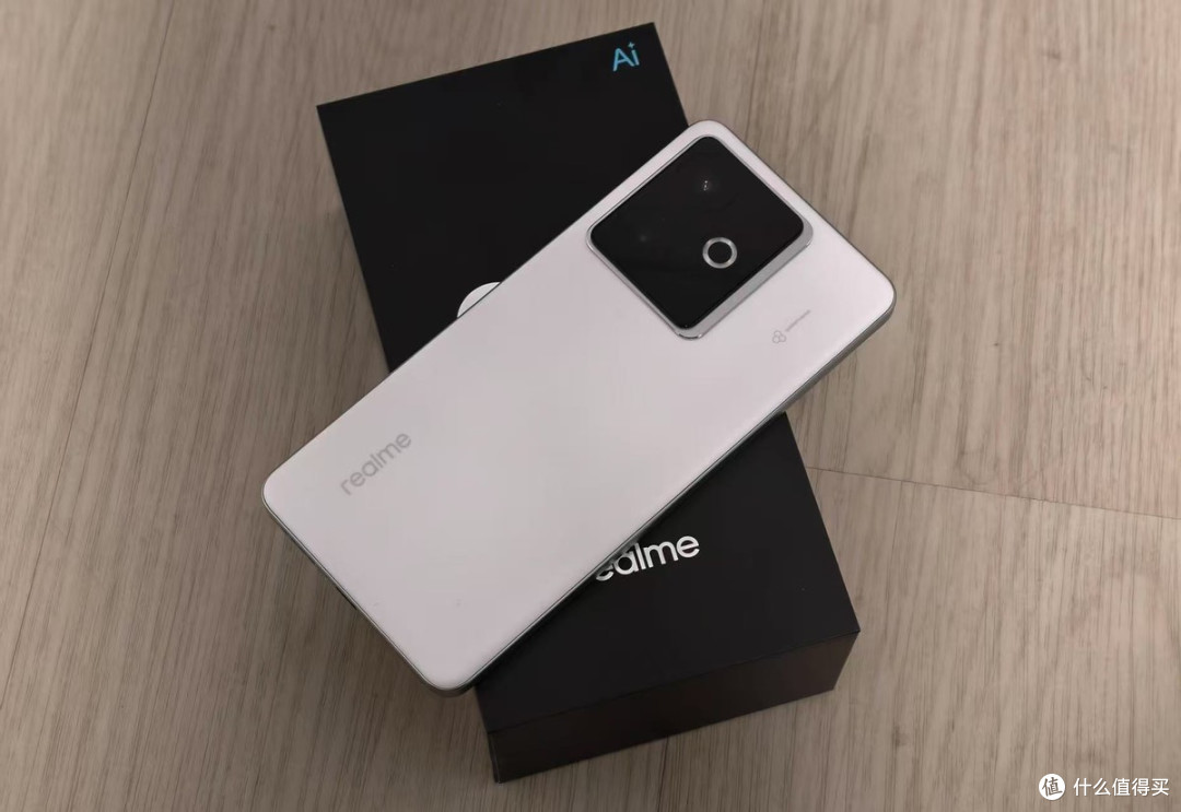 预算2000元手机怎么选?7200mAh+天玑9400+,被低估的“真香机”