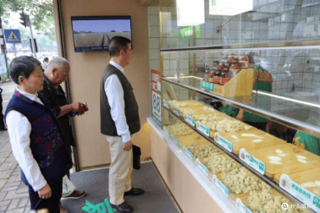 打造幸福“食”光!袁记云饺长者饭堂行至湖南益阳