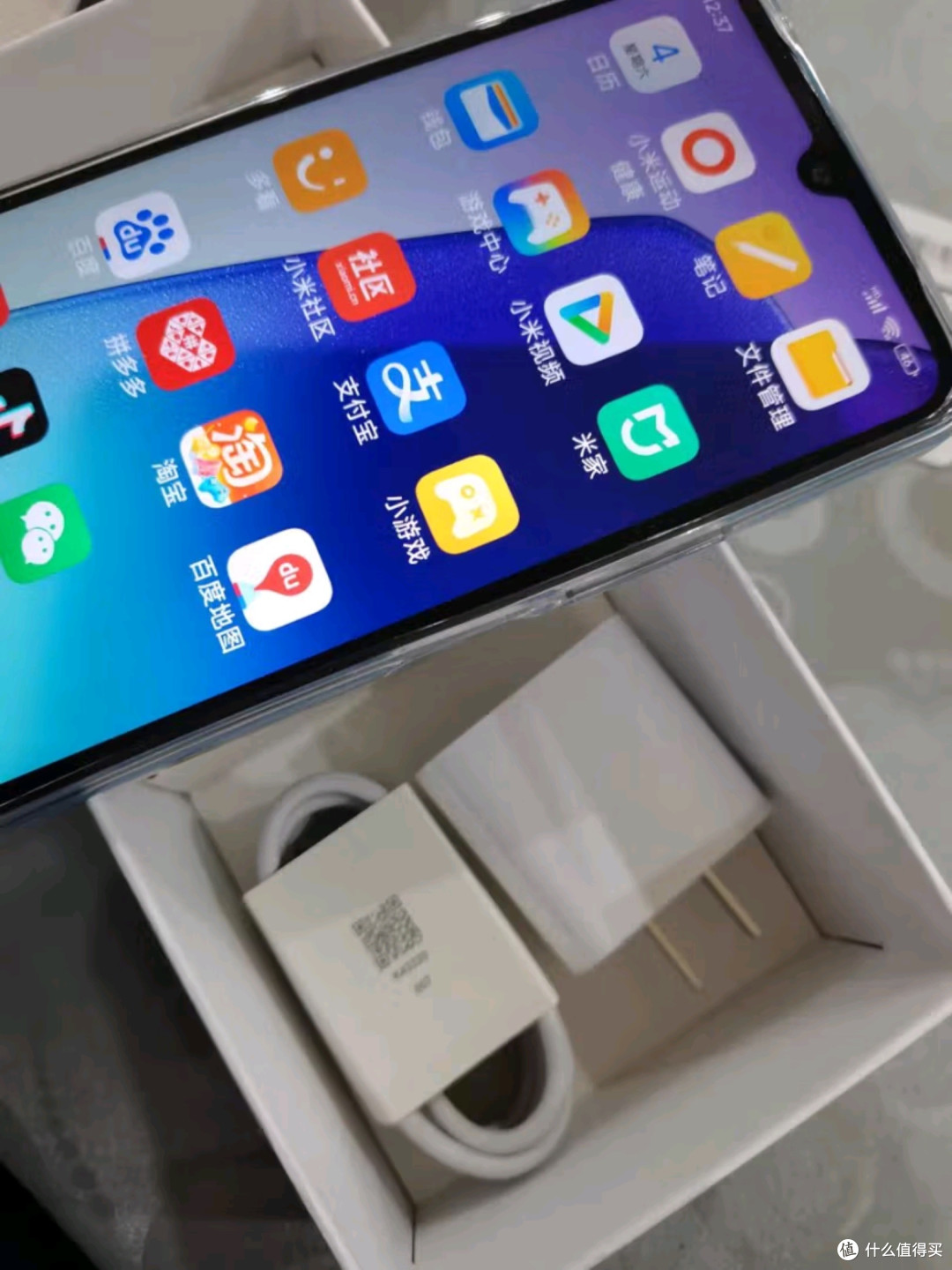 小米Redmi 14C:420元解锁“百元机天花板”,重塑入门机价值
