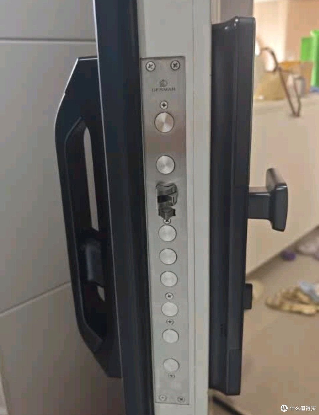 德施曼智能门锁解决忘带钥匙烦恼