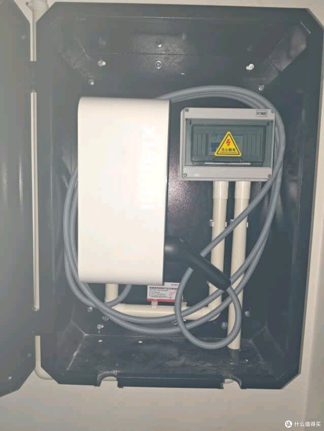 XIAOMI小米家用7kW充电桩:为小米SU7量身定制的智能充电新标杆
