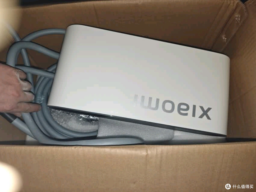 XIAOMI小米家用7kW充电桩:为小米SU7量身定制的智能充电新标杆