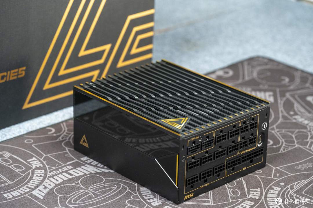 微星 MEG Ai1600T PCIE5 电源评测:高端玩家的新宠儿
