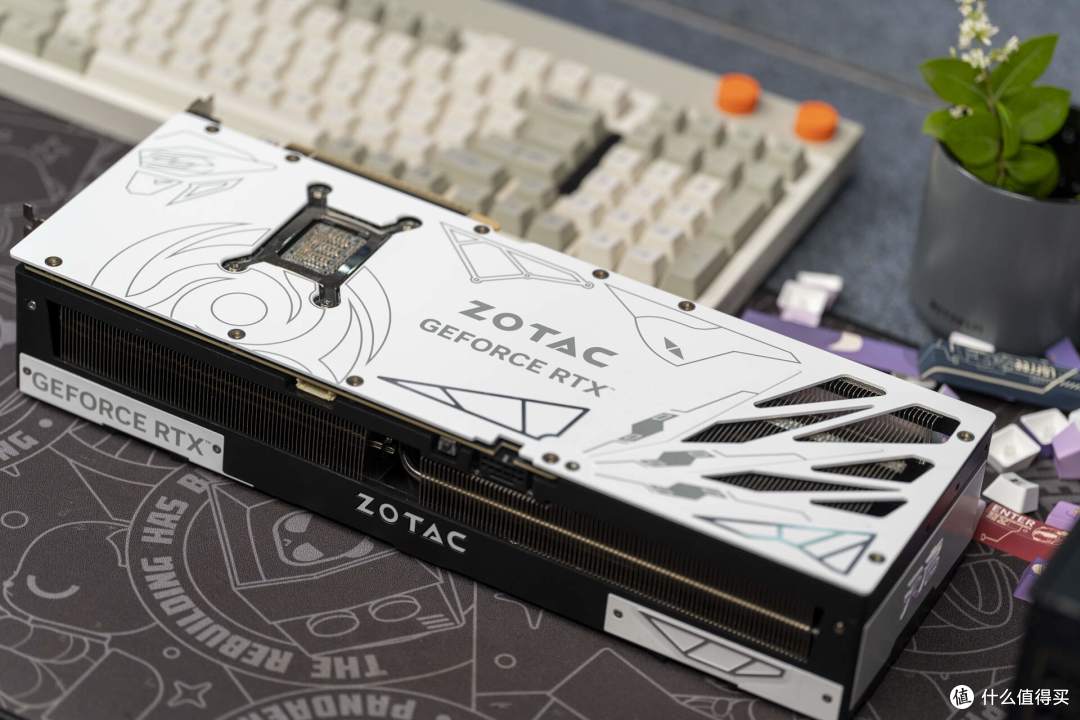 微星 MEG Ai1600T PCIE5 电源评测:高端玩家的新宠儿