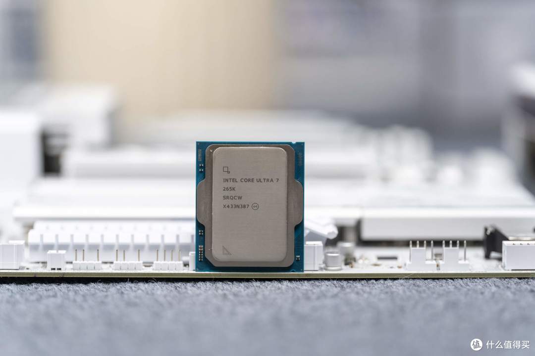 微星 MEG Ai1600T PCIE5 电源评测:高端玩家的新宠儿