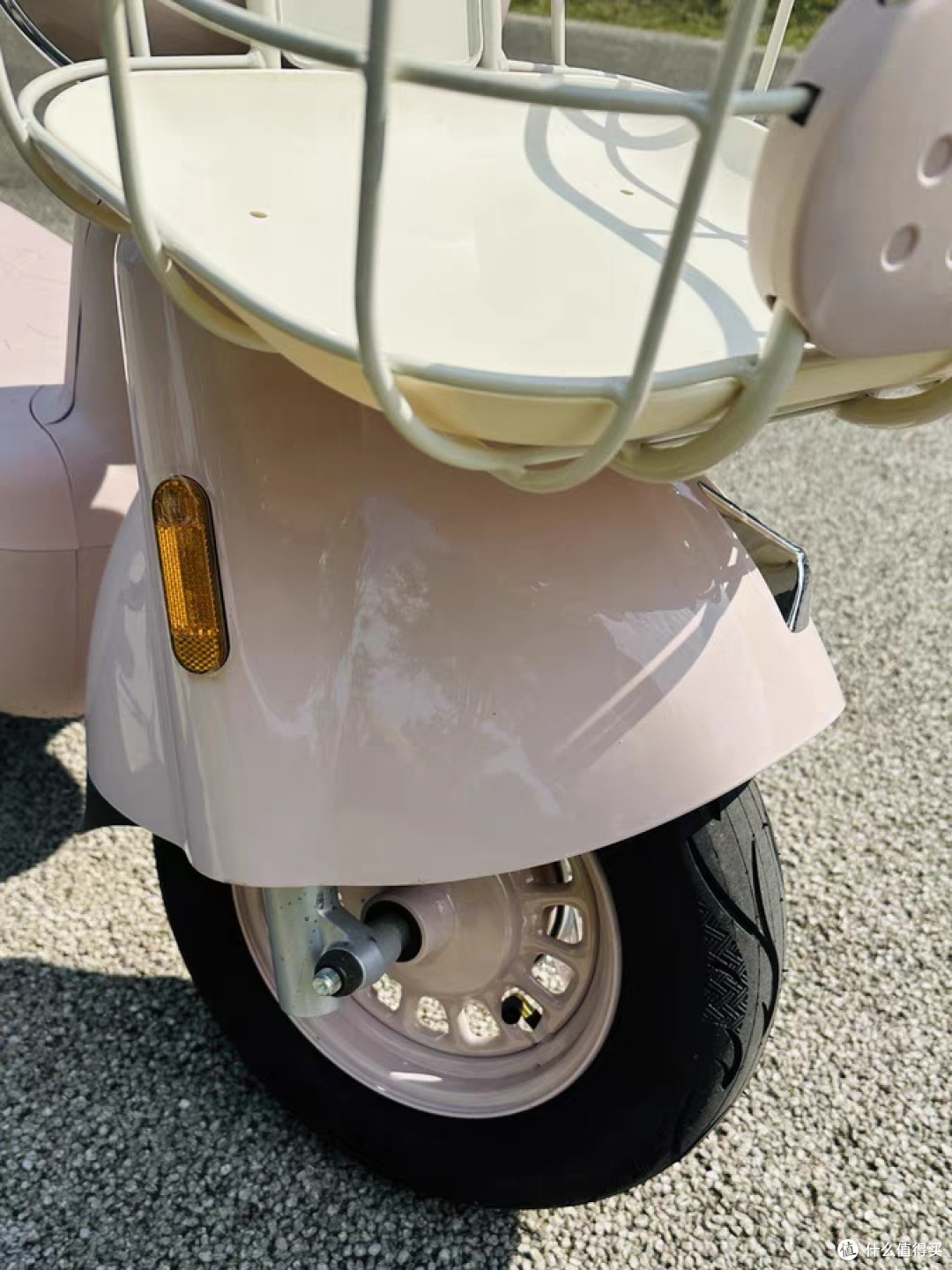 浪漫的粉色电动车,可盐可甜的通勤代步工具。