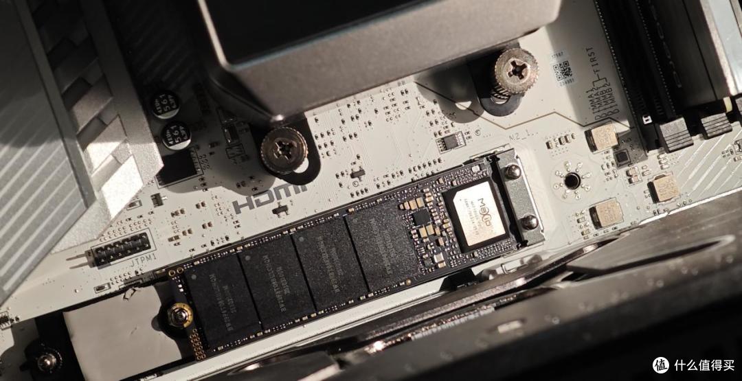 PCIe5.0固态新宠!最佳性价比的选择——宏碁掠夺者GM9