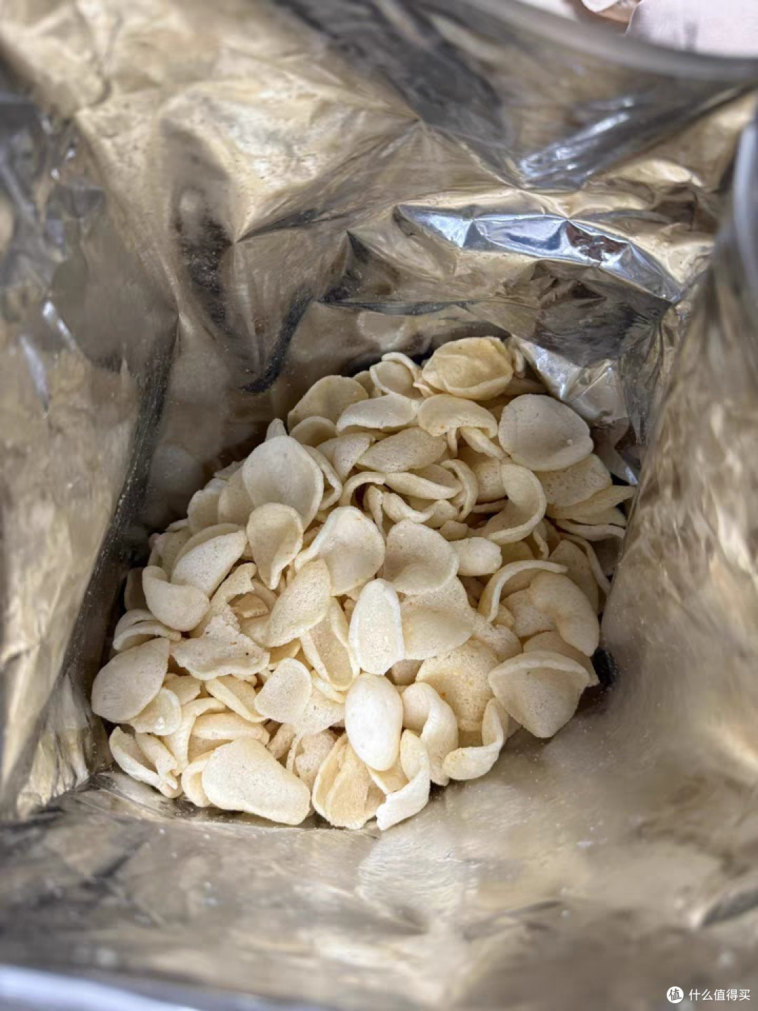 实测山姆蒜味虾片300g！办公零食大袋囤货到底香不香？