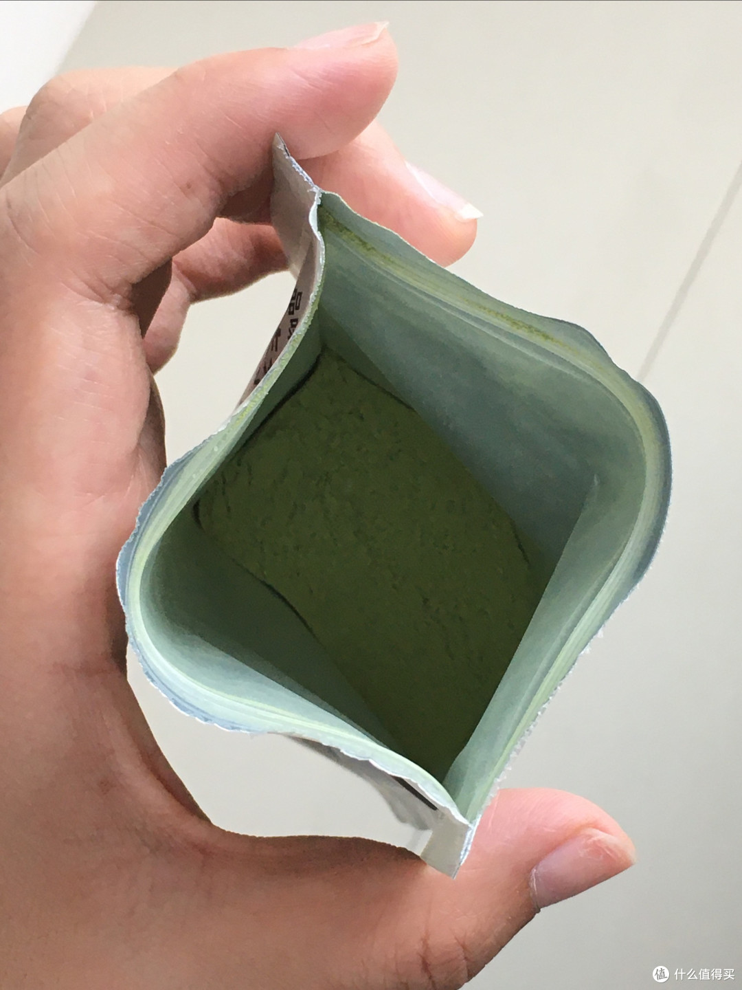 无印良品抹茶拿铁和薄荷糖,味道如何?