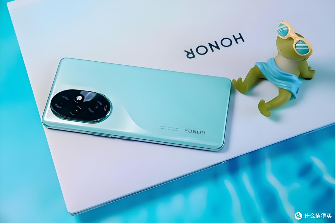 荣耀加速清仓了,5000万三主摄+512GB,跌至1399元