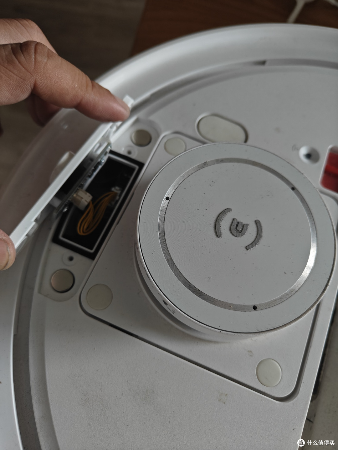 科沃斯扫拖机器人T10 Turbo顺时针转圈故障拆修排除