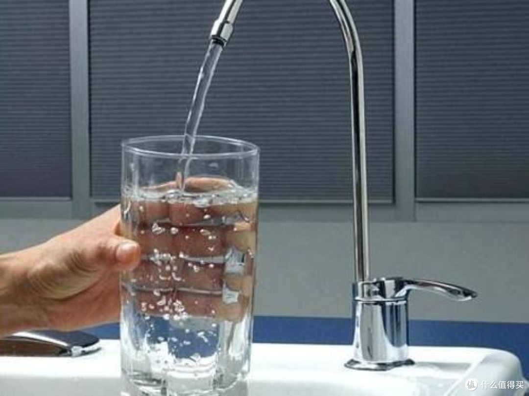 直饮水和纯净水区别?哪种更健康?