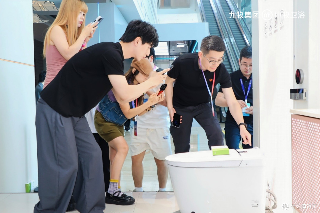 从单一功能到空间场景,小牧颠覆单点思维解码年轻人卫浴新刚需