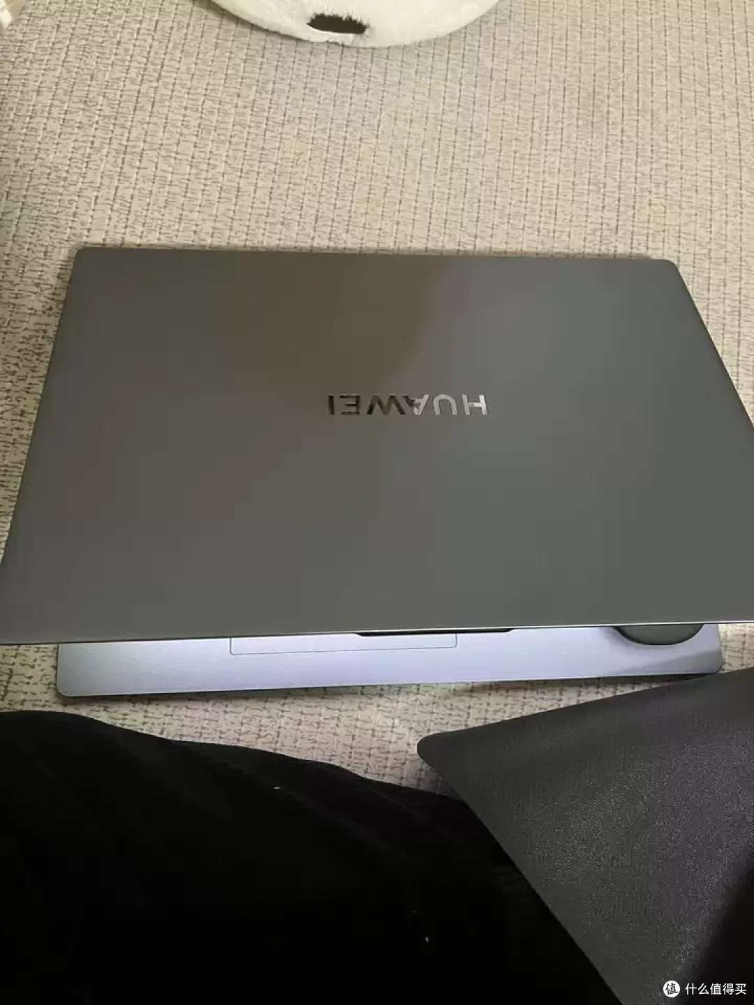 华为 MateBook D16 Linux 版:轻薄便携,性能强劲