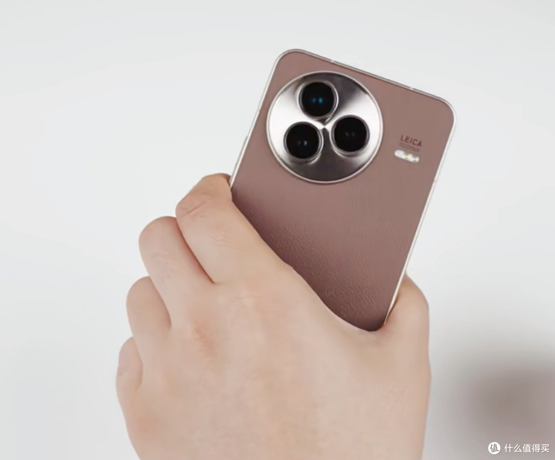 小米 Civi 5 Pro 冰美式:能闻到咖啡香的轻薄旗舰