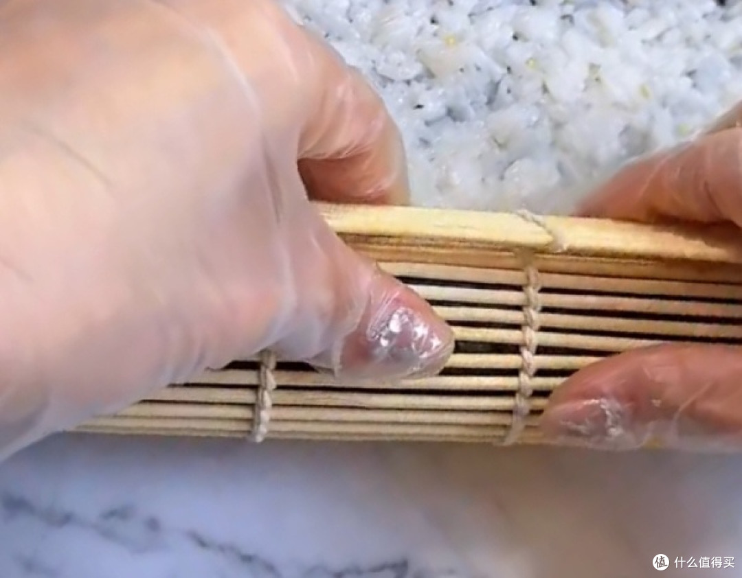 经典紫菜包饭:简单食材里的幸福滋味