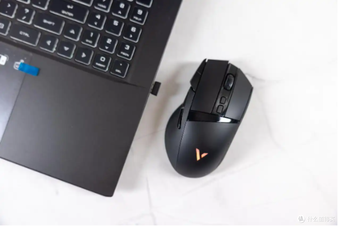 更适合右手，操作更丝滑，雷柏VT350S双模游戏鼠标体验
