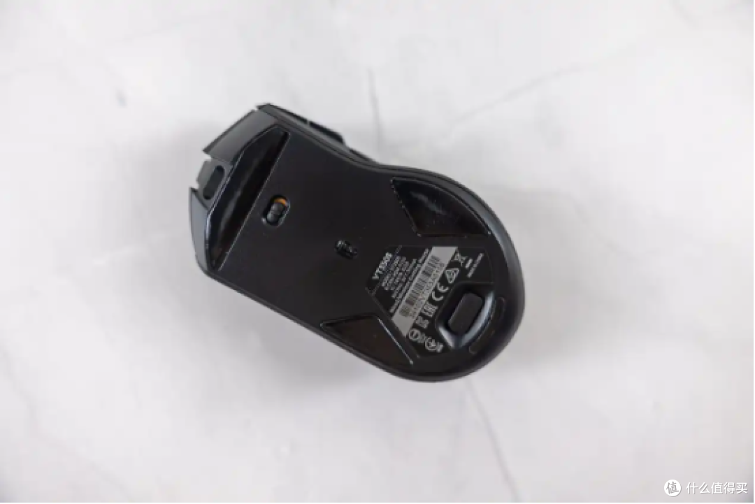 更适合右手，操作更丝滑，雷柏VT350S双模游戏鼠标体验
