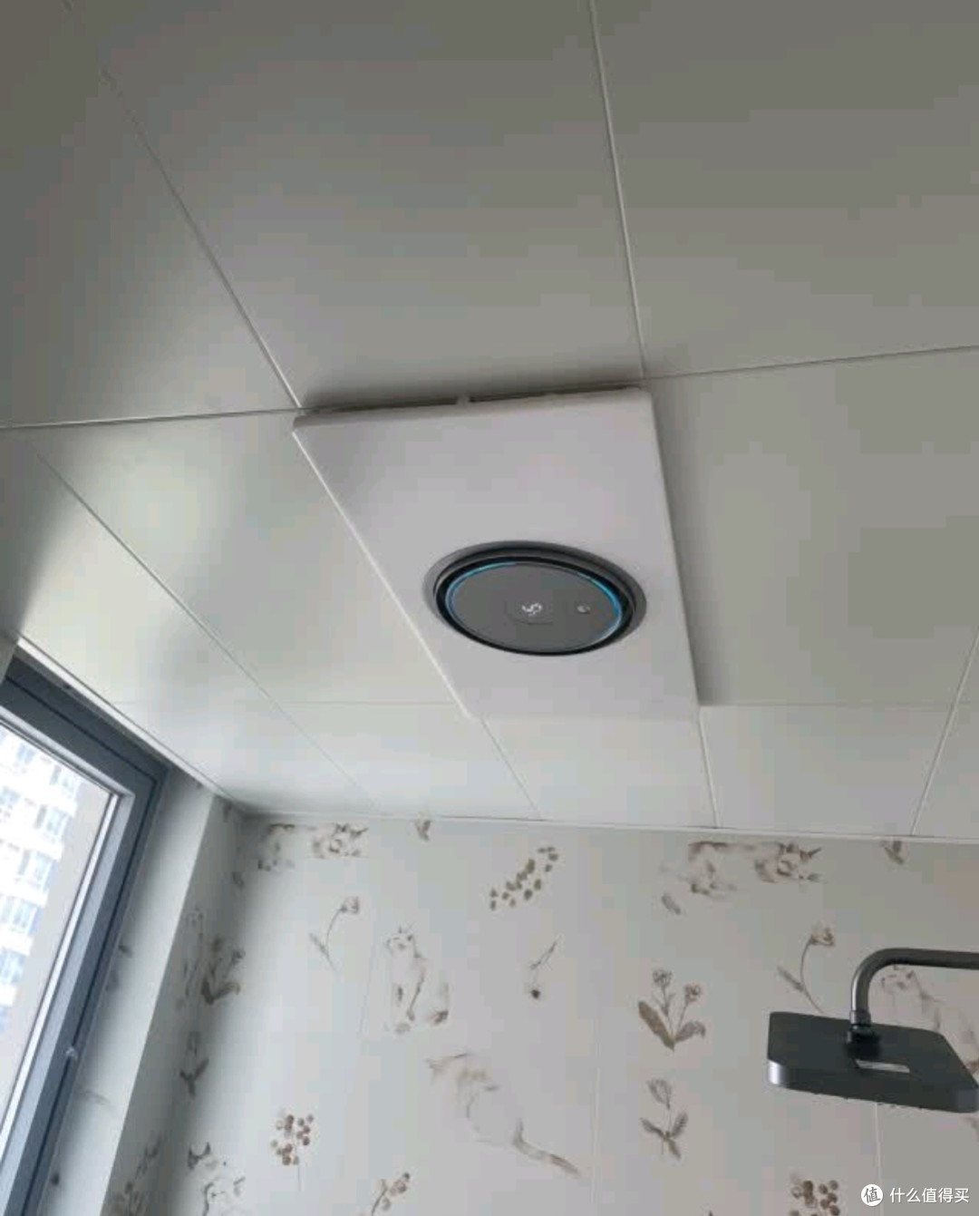 海尔S360浴霸:多功能一体体验