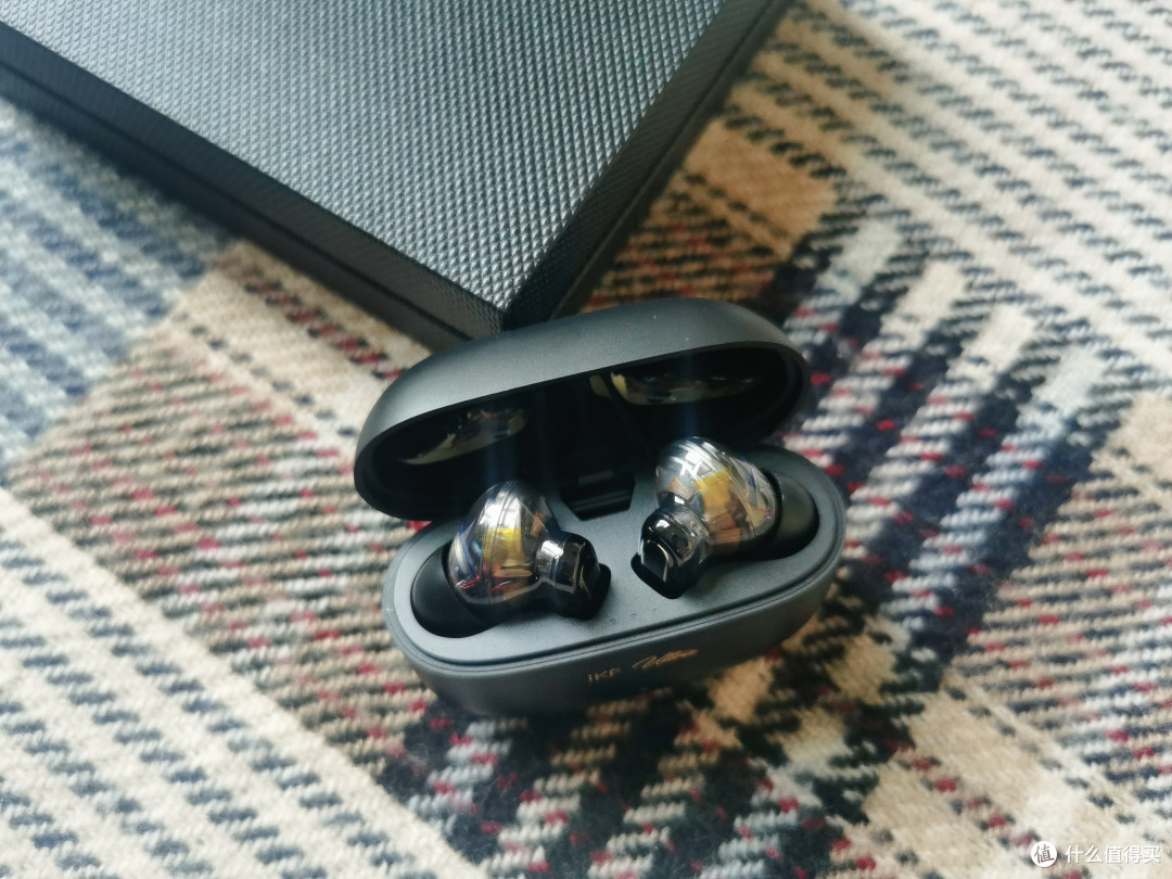圈铁双单元+降噪-56dB，iKF Ultra降噪耳机解锁全场景音质新体验