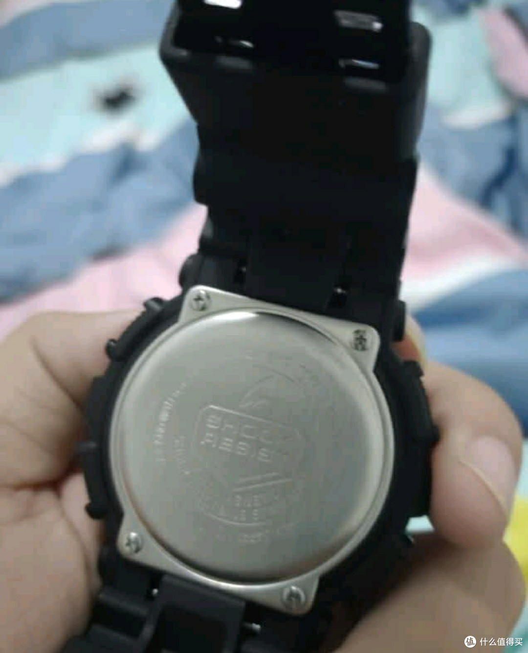 卡西欧G-Shock系列黑金手表