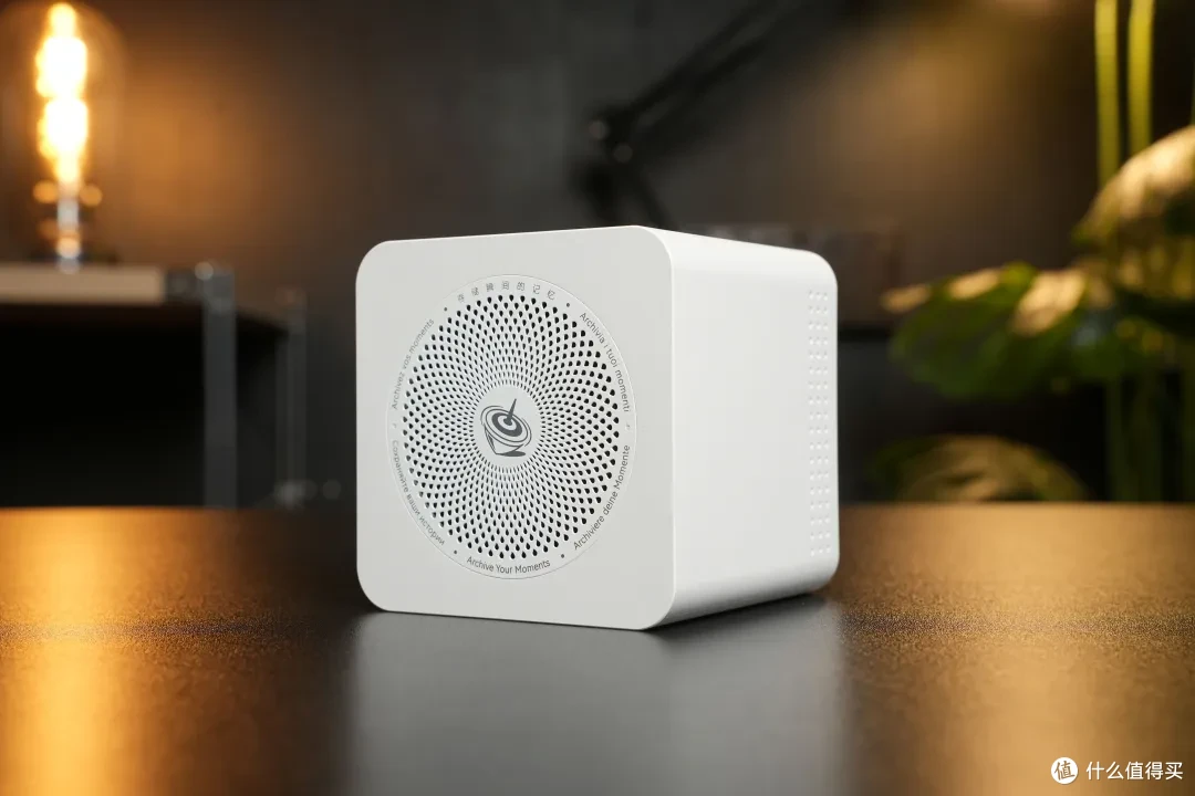 能装6个M2固态的迷你主机 零刻ME mini 全固态NAS 开箱