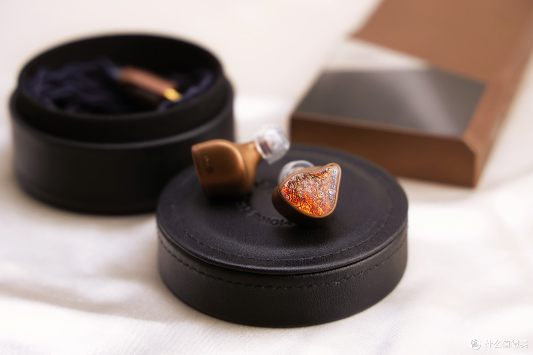 耳边评测 | 退烧级随身器材有多强?听听海贝Golden 10th周年套装