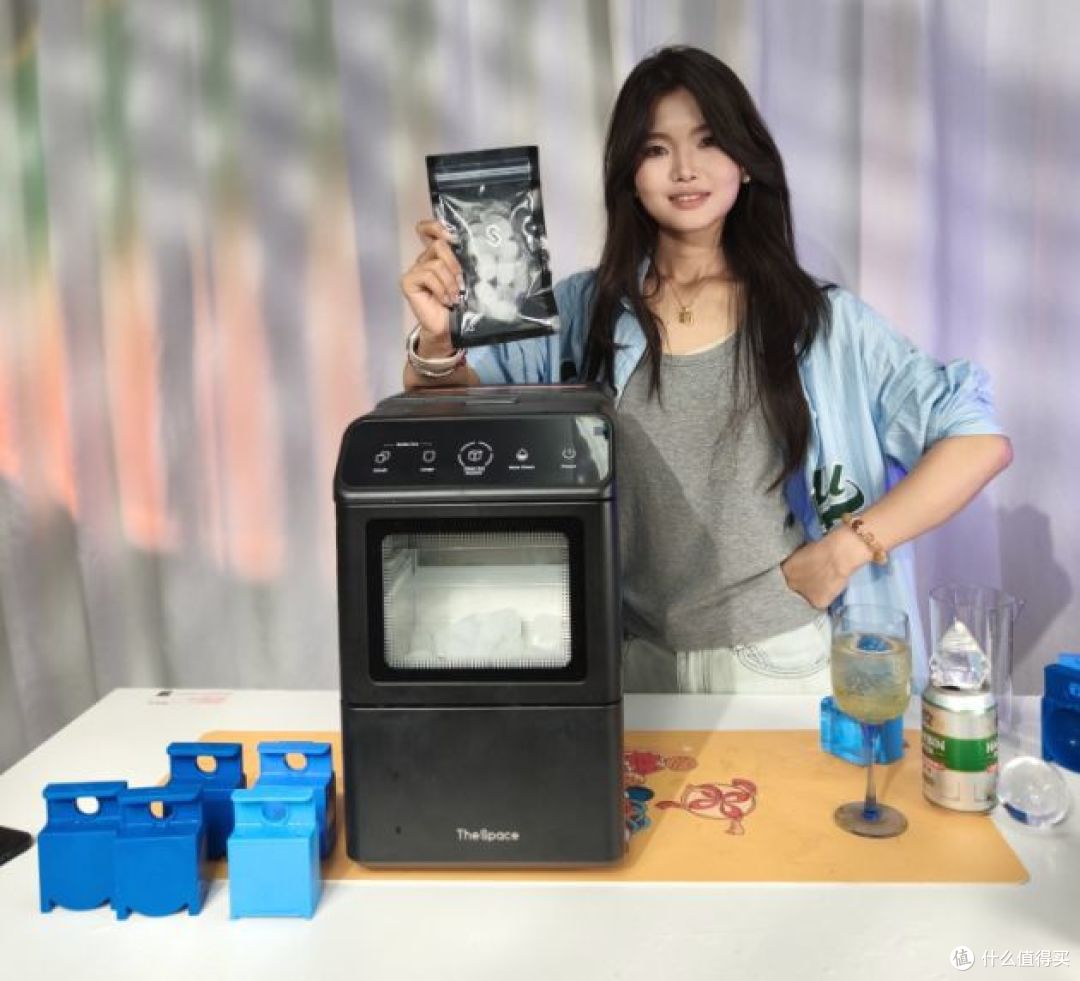 IceDuo透明冰制冰机测评:解锁家庭吧台新境界,冰爽体验一步到位