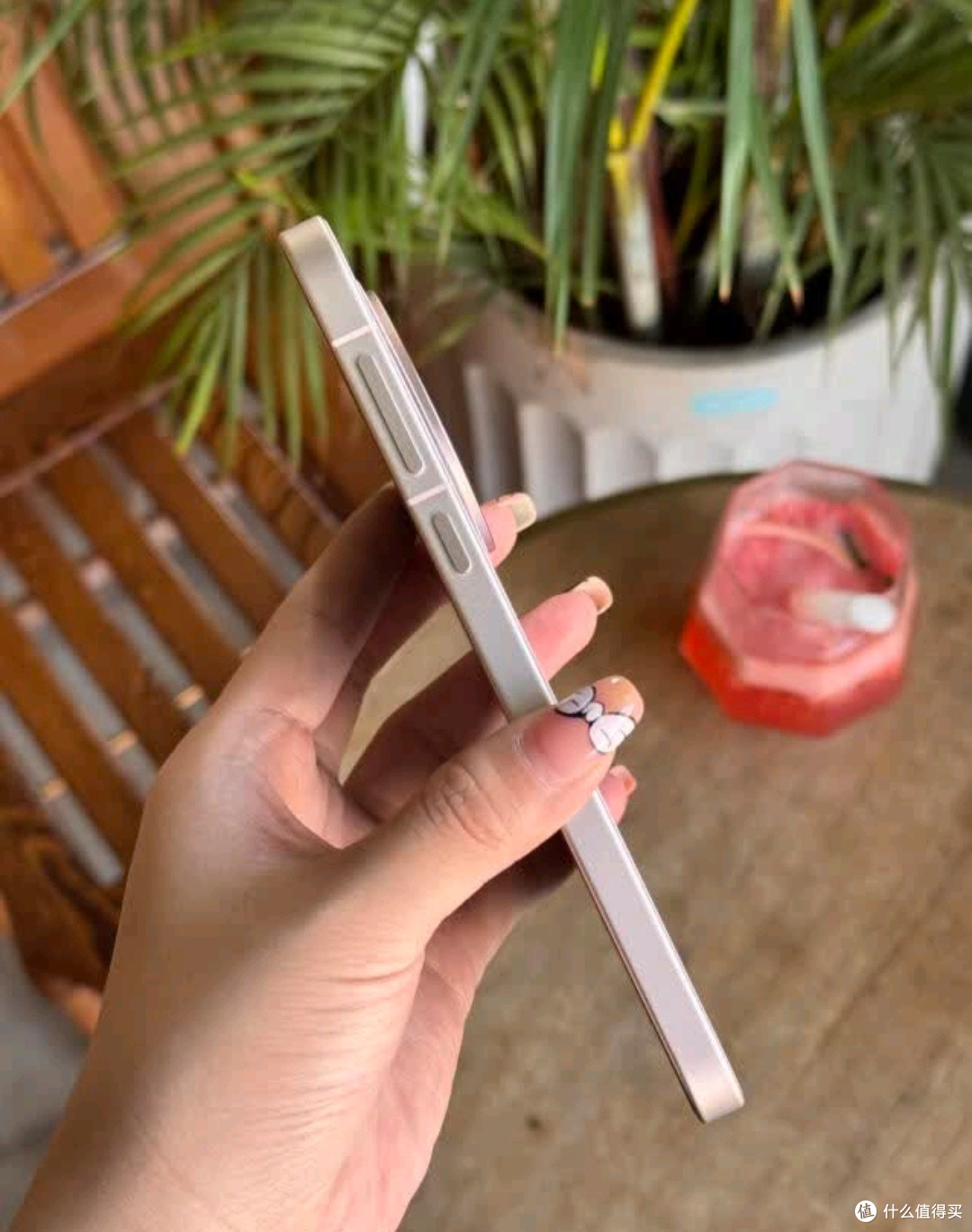 一眼万年!OPPO Find X8气泡粉,我的梦中情机
