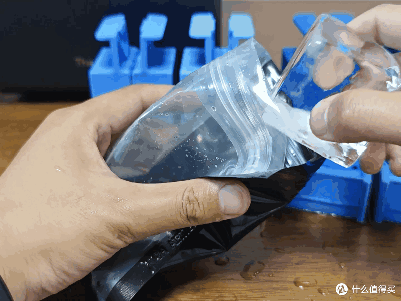 冰爽一夏!IceDuo透明冰制冰机实测,解锁家庭制冰新体验
