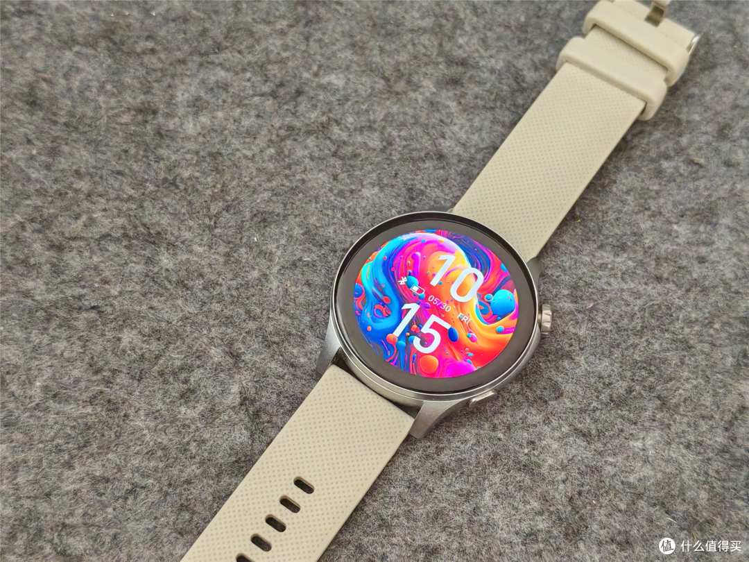 我的第一款宜准智能手表WATCH GT7,好看能通话,还能观影和听歌