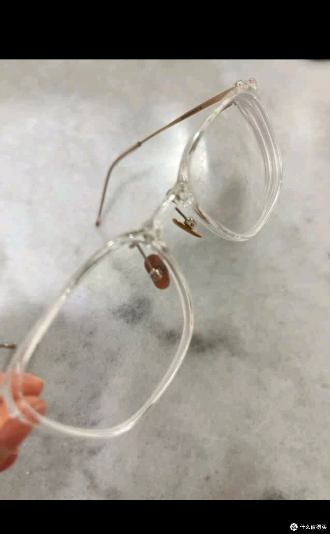 蔡司女性近视眼镜：经典与现代的融合