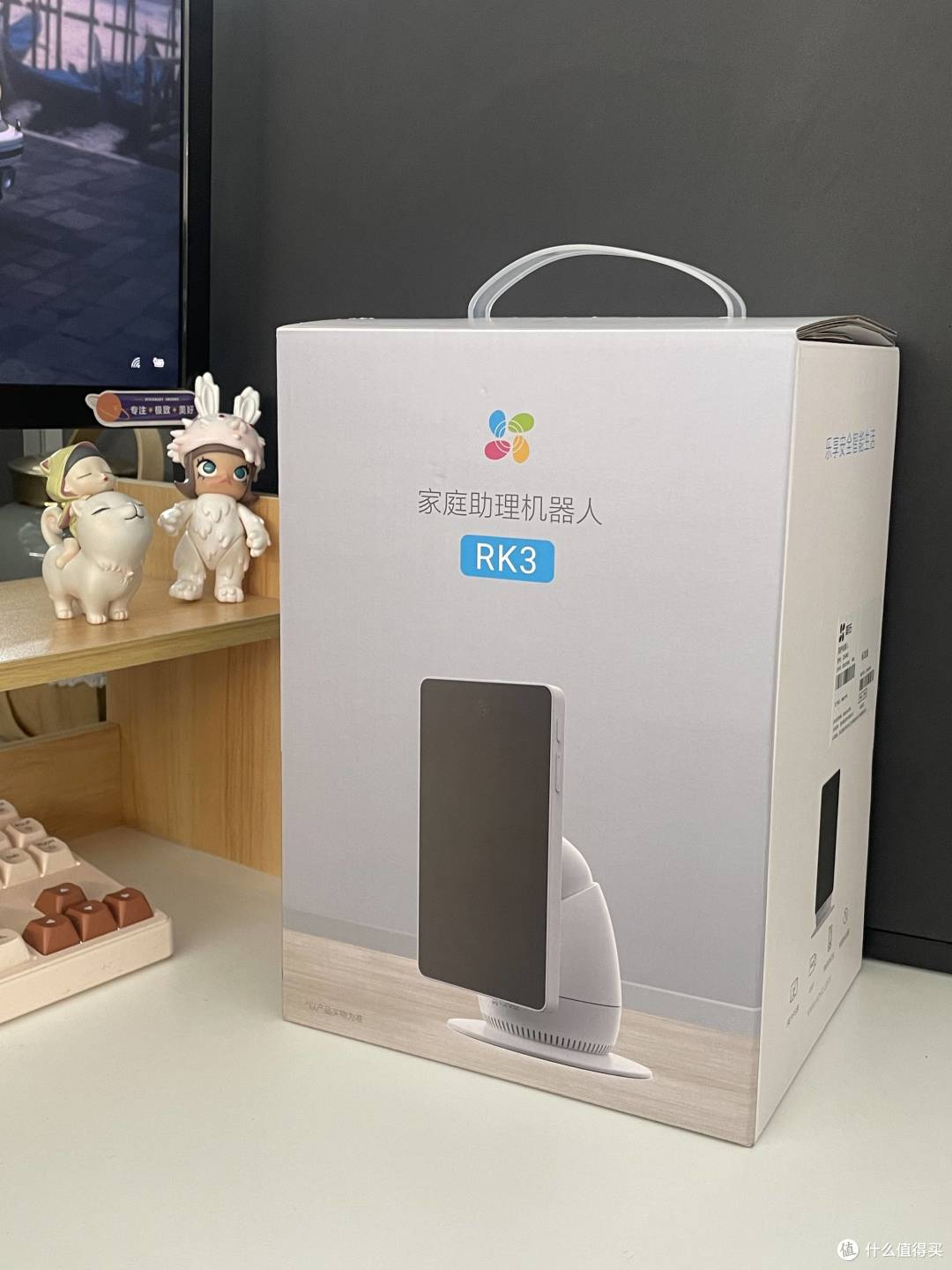 一台可以服务全家?——萤石桌面机器人RK3保姆级开箱测评