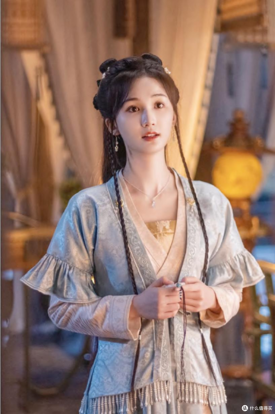 梁咏妮 — 新锐多面型青年演员