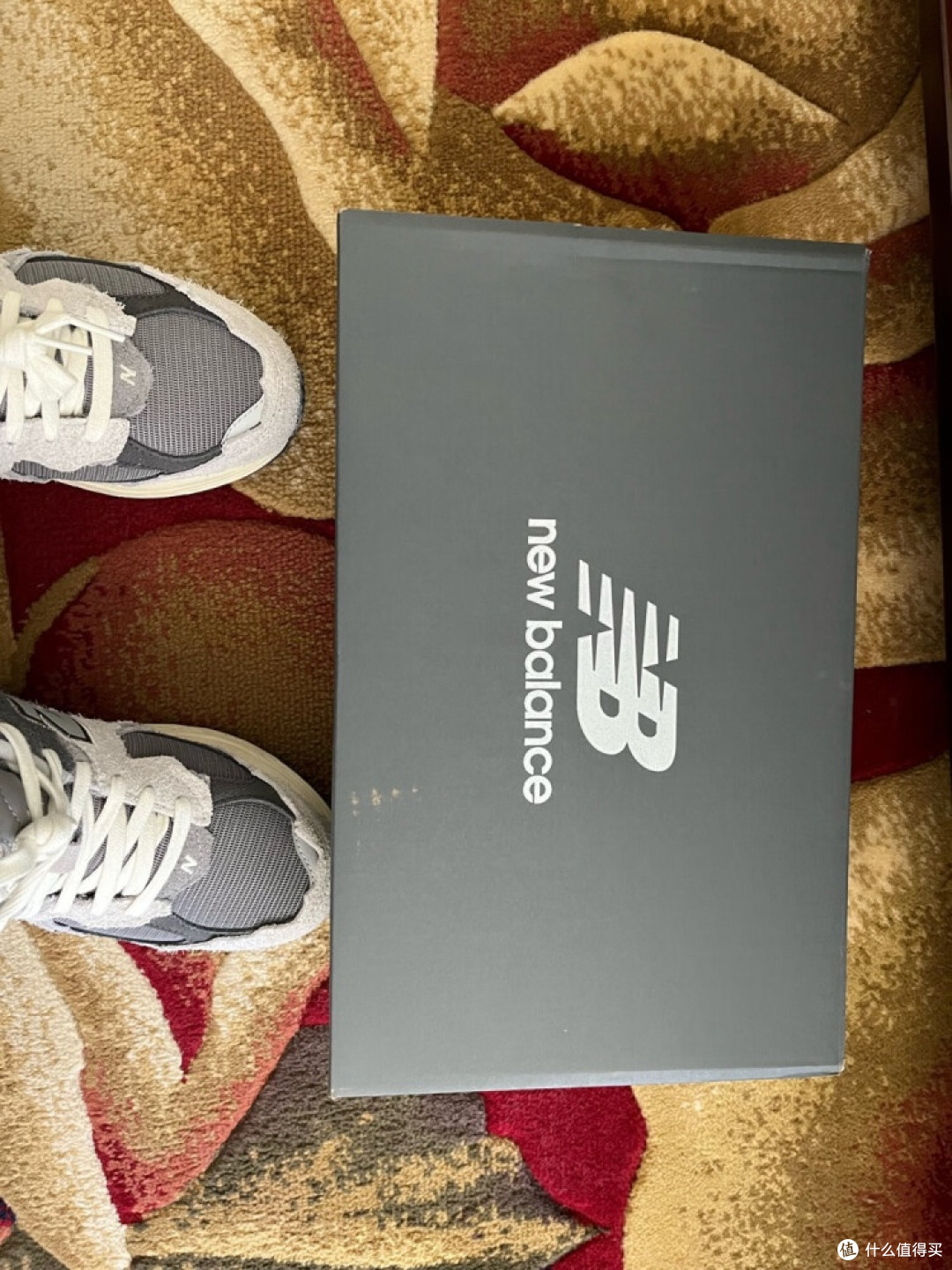 New Balance 复古跑鞋深度解析：时尚与性能的完美融合