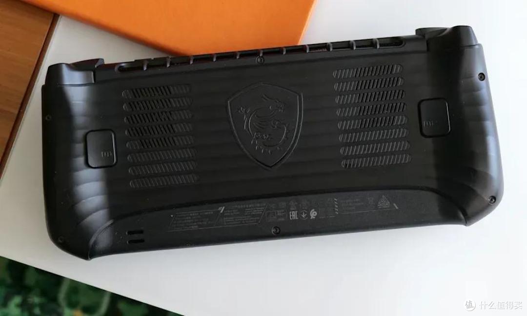 MSI Claw 8 AI+：从首代失利到强势回归的掌机新宠