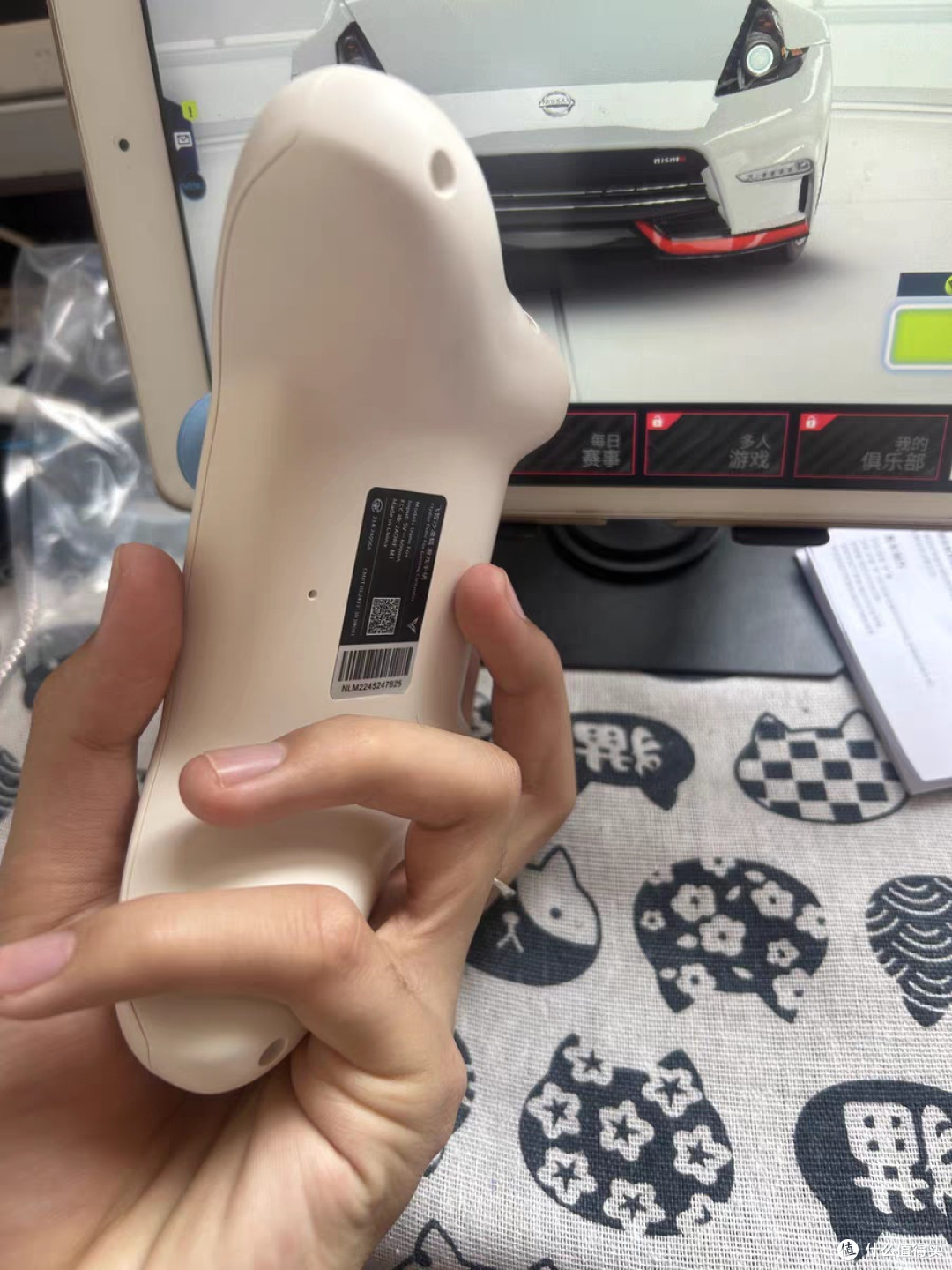 飞智沙漠狐游戏手柄:掌上“神器”,畅玩无限