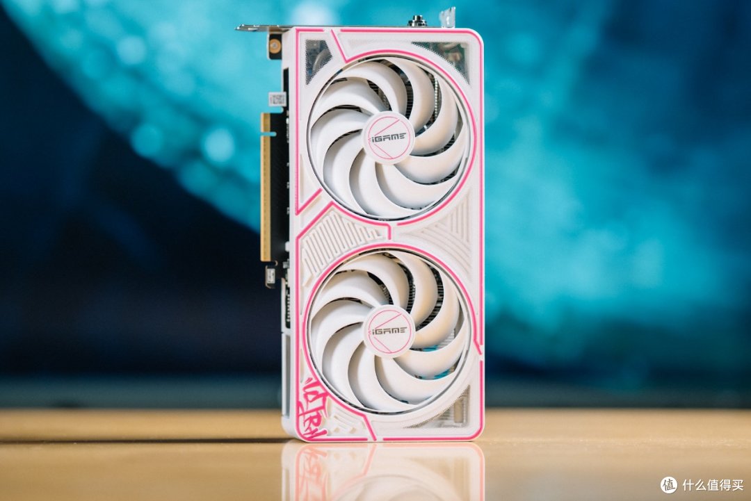 iGame RTX 5060 Ultra W DUO显卡评测:主流新进阶,甜点级质变