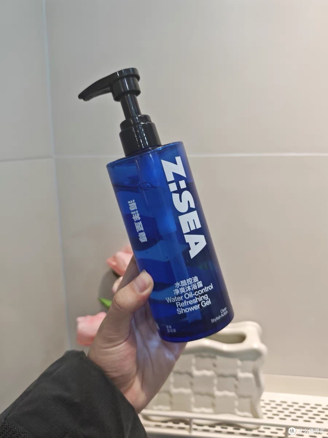海洋至尊水酷控油净爽沐浴露：油皮男士的清爽救星