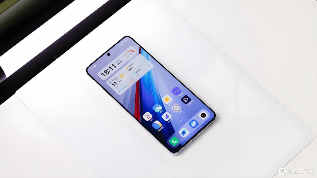 2K屏+6150mAh+骁龙8至尊版，跌至2804元，从高端市场跌至中端市场