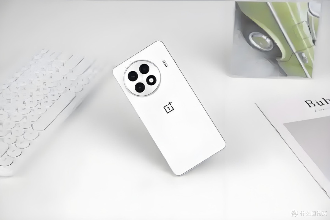 一加不讲武德,骁龙8至尊版+6100mAh+ColorOS15,跌至2294元