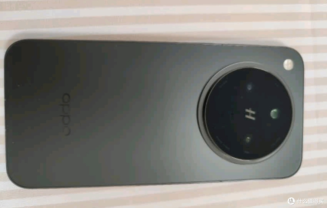 OPPO Find X8:高性能与长续航