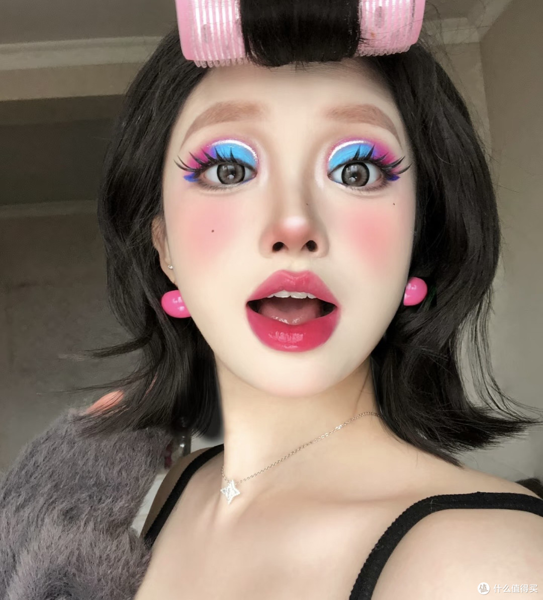 纪梵希 明星四宫格柔雾散粉 轻盈无痕 控油细腻自然 测评