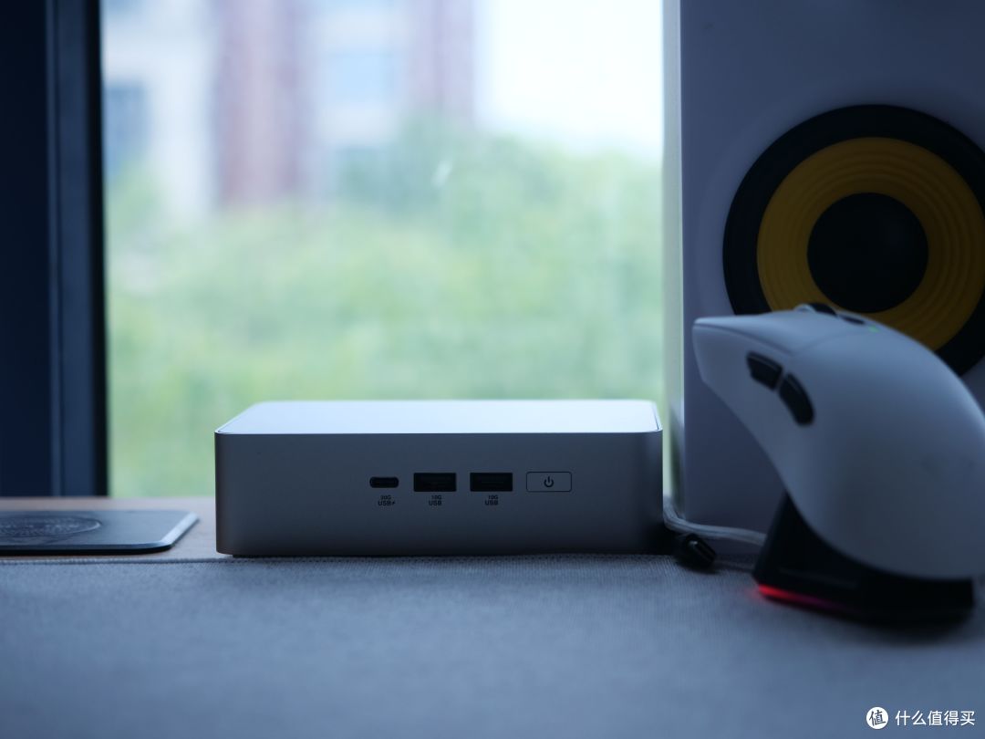 华硕NUC15Pro+小主机试玩-苹果的质感叠加Win的性能