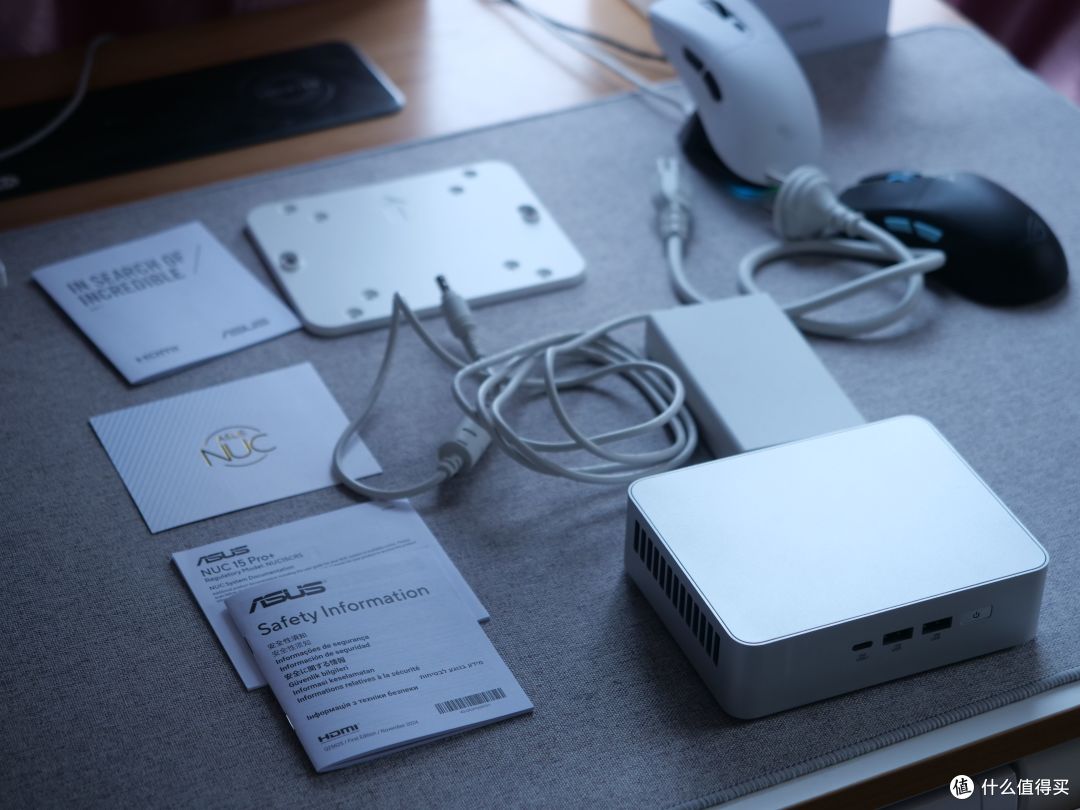 华硕NUC15Pro+小主机试玩-苹果的质感叠加Win的性能