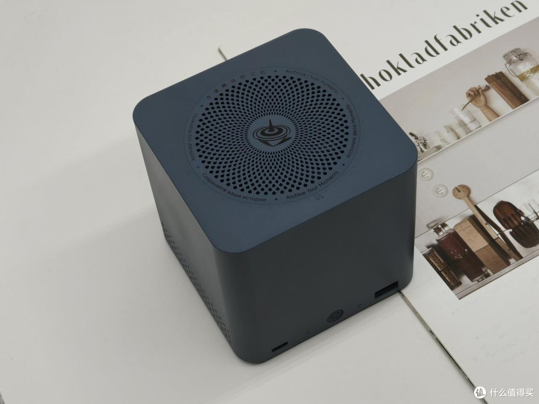 零刻 ME mini:掌心大小的全能存储专家